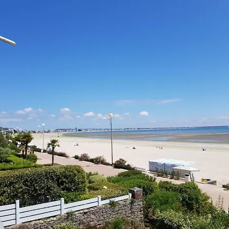 Apartamento Confortable T3, 6 Couchages, Terrasse Et Parking - Quartier Benoit, - Fr-1-245-152 *