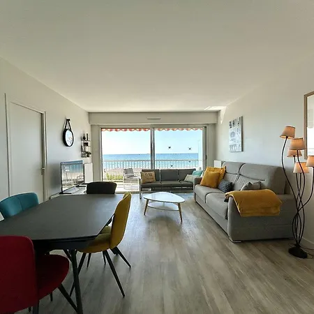 Apartamento Confortable T3, 6 Couchages, Terrasse Et Parking - Quartier Benoit, - Fr-1-245-152