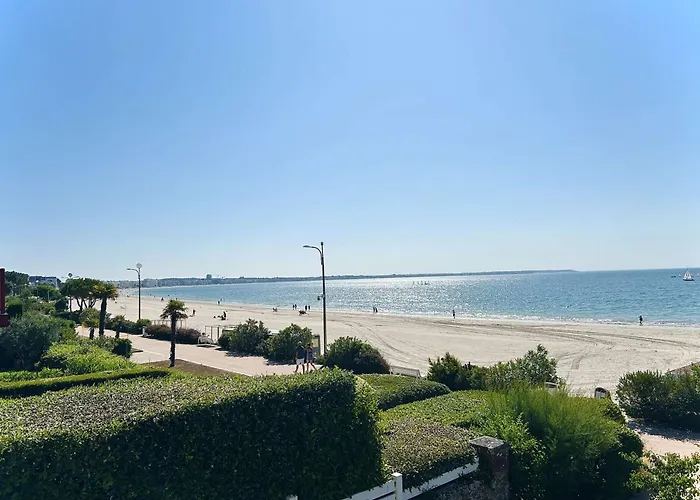 Confortable T3, 6 Couchages, Terrasse Et Parking - Quartier Benoit, - Fr-1-245-152 Apartment *